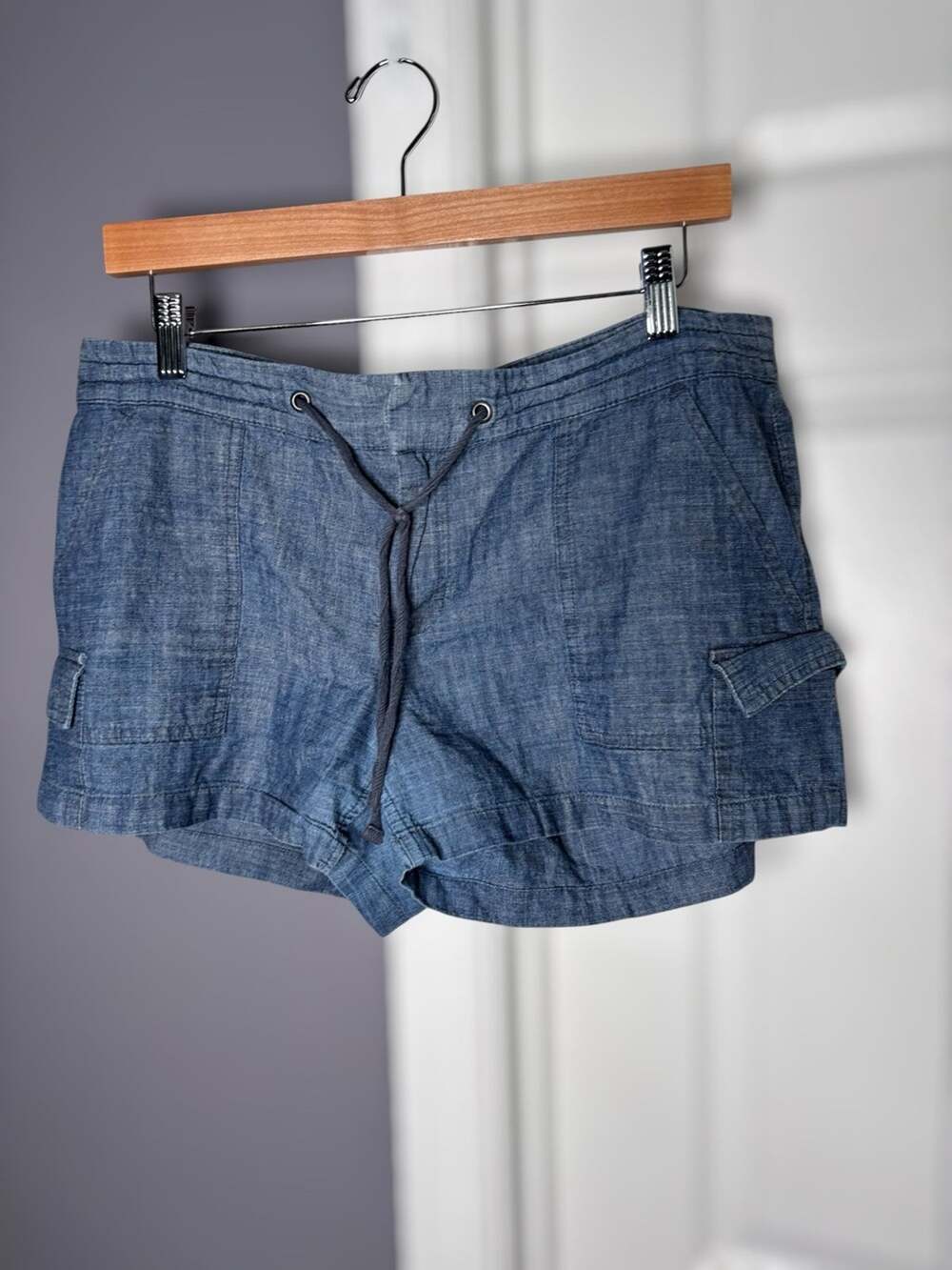 Banana Republic Blue Cotton Chambray Drawstring Shorts 12